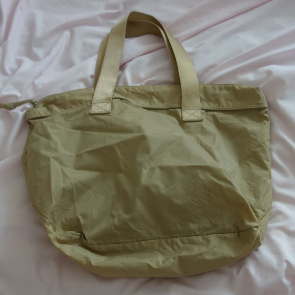 GAP Vintage Nylon Zip Top Tote Bag Tan